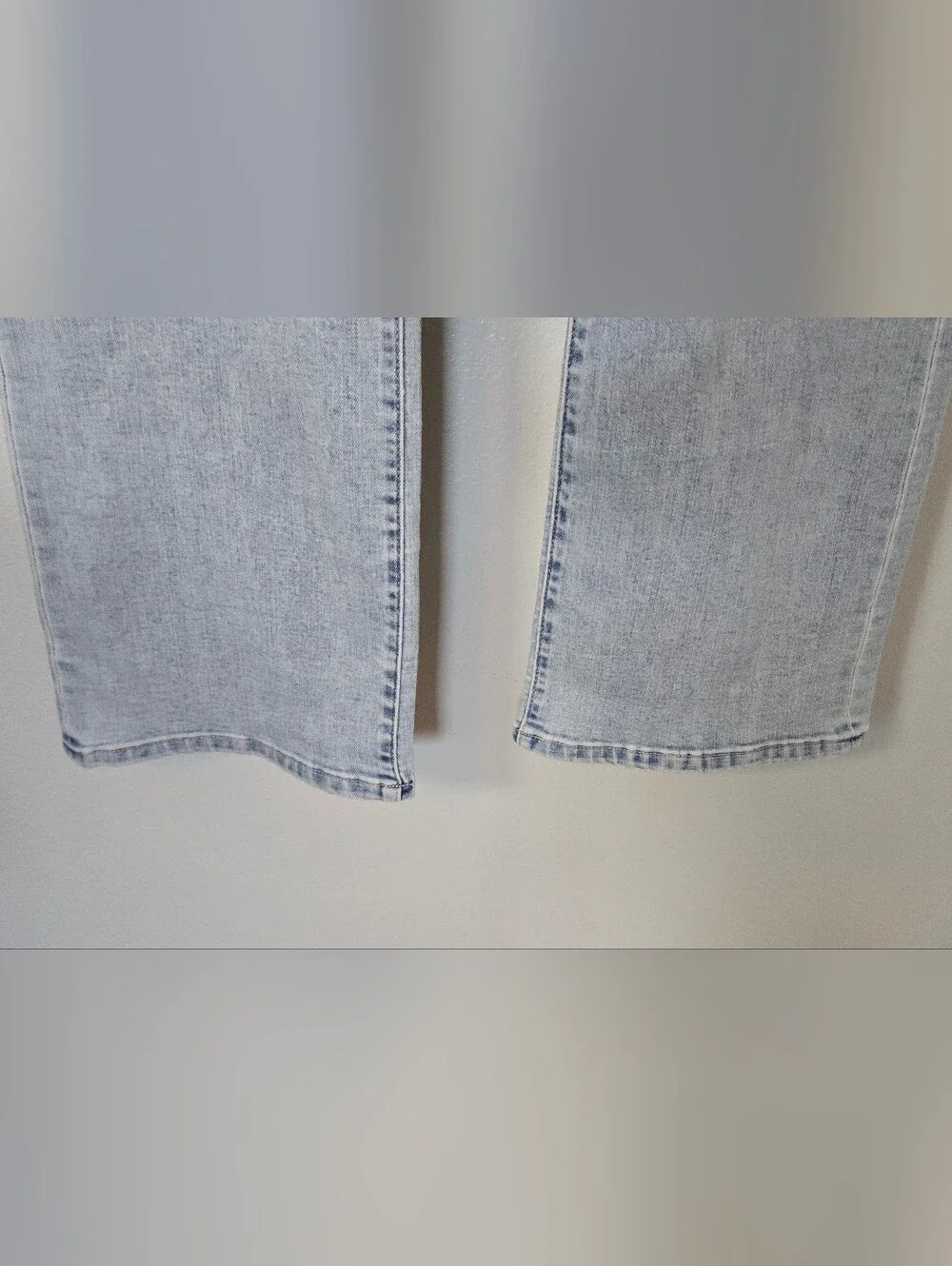 Seven 7 | NWT Light Wash High Rise Bootcut Jeans Size 12